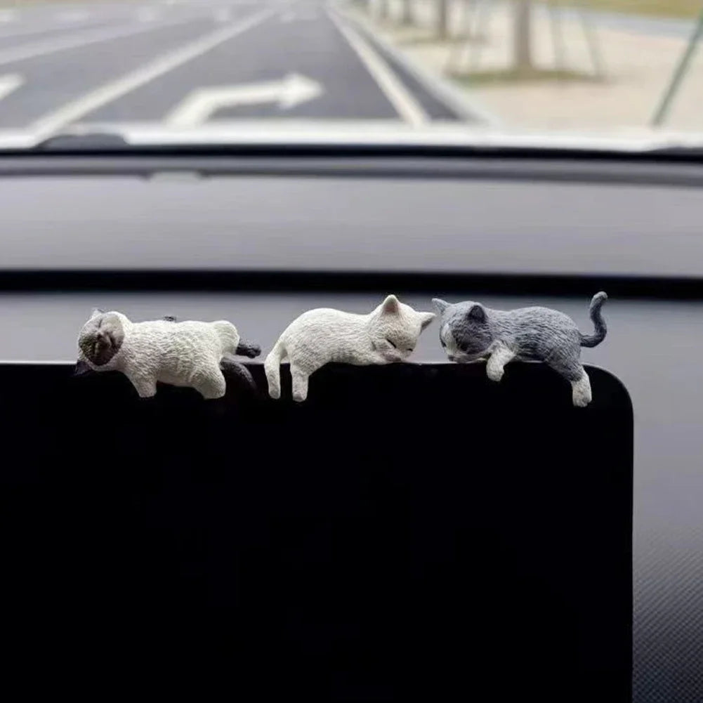 Sleeping Cat Console Ornament for Cute Car Interior Decoration